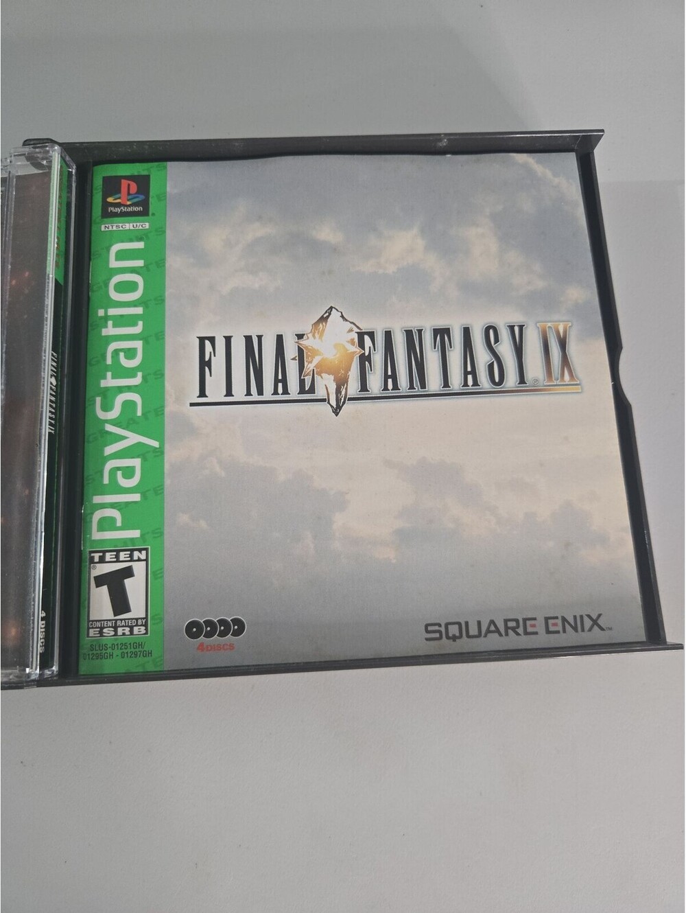Final Fantasy IX PlayStation 1 Greatest Hits 4-Disc Set - Picture 4 of 9